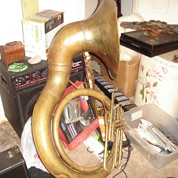 Media '1940's Olds Sousaphone' in album 'All My Instruments!'